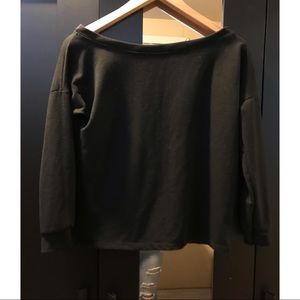 Black Sweatshirt, can wear multiple way